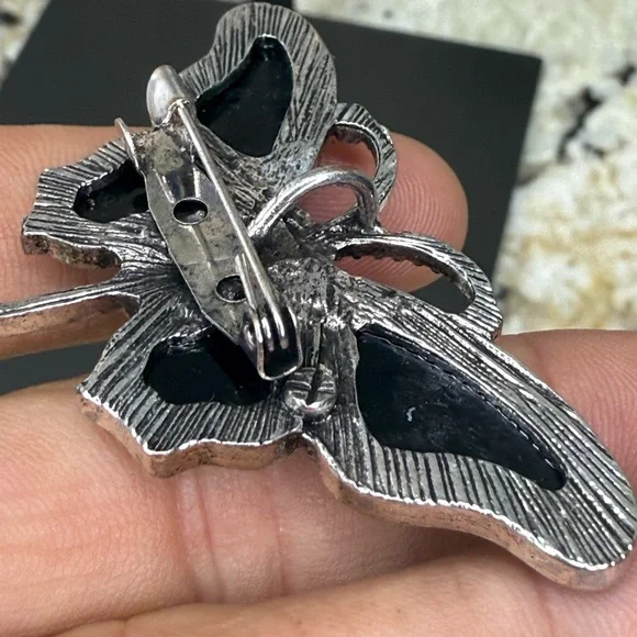 Vintage Colorful Butterfly Mother of Pearl and Brooch or Pendant - Picture 5 of 6